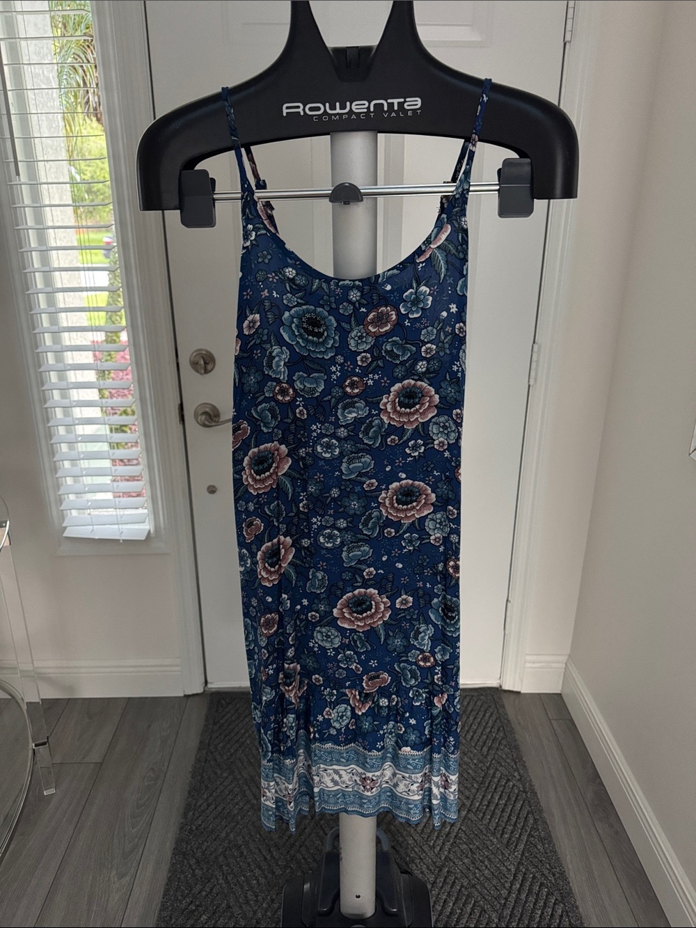 Sleeveless Floral Midi Dress in Navy
